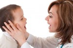 Bệnh động kinh có làm cho trẻ em bị nói lắp và nói ngọng không?