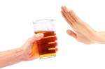 Mối đe dọa tiềm ẩn khi người mắc bệnh động kinh uống rượu, bia