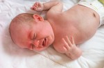 Vì sao xuất hiện tình trạng co giật trong lúc ngủ ở trẻ sơ sinh